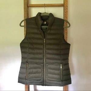 Pendleton Zip Front Vest in Forest Night